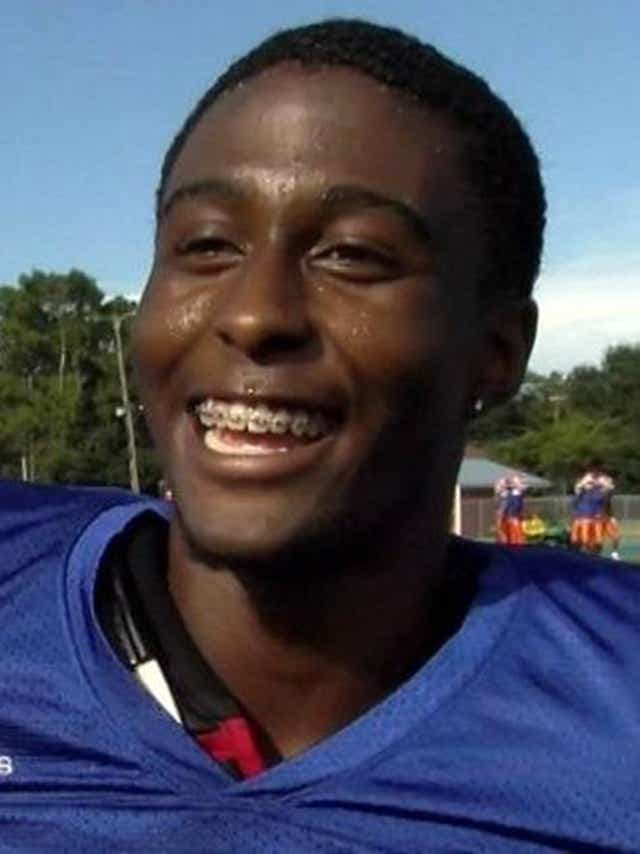 Mississippi Football Player Killed In Crash Two Seriously