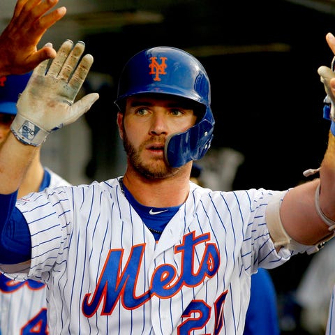 Pete Alonso has slugged a Mets rookie record 30...