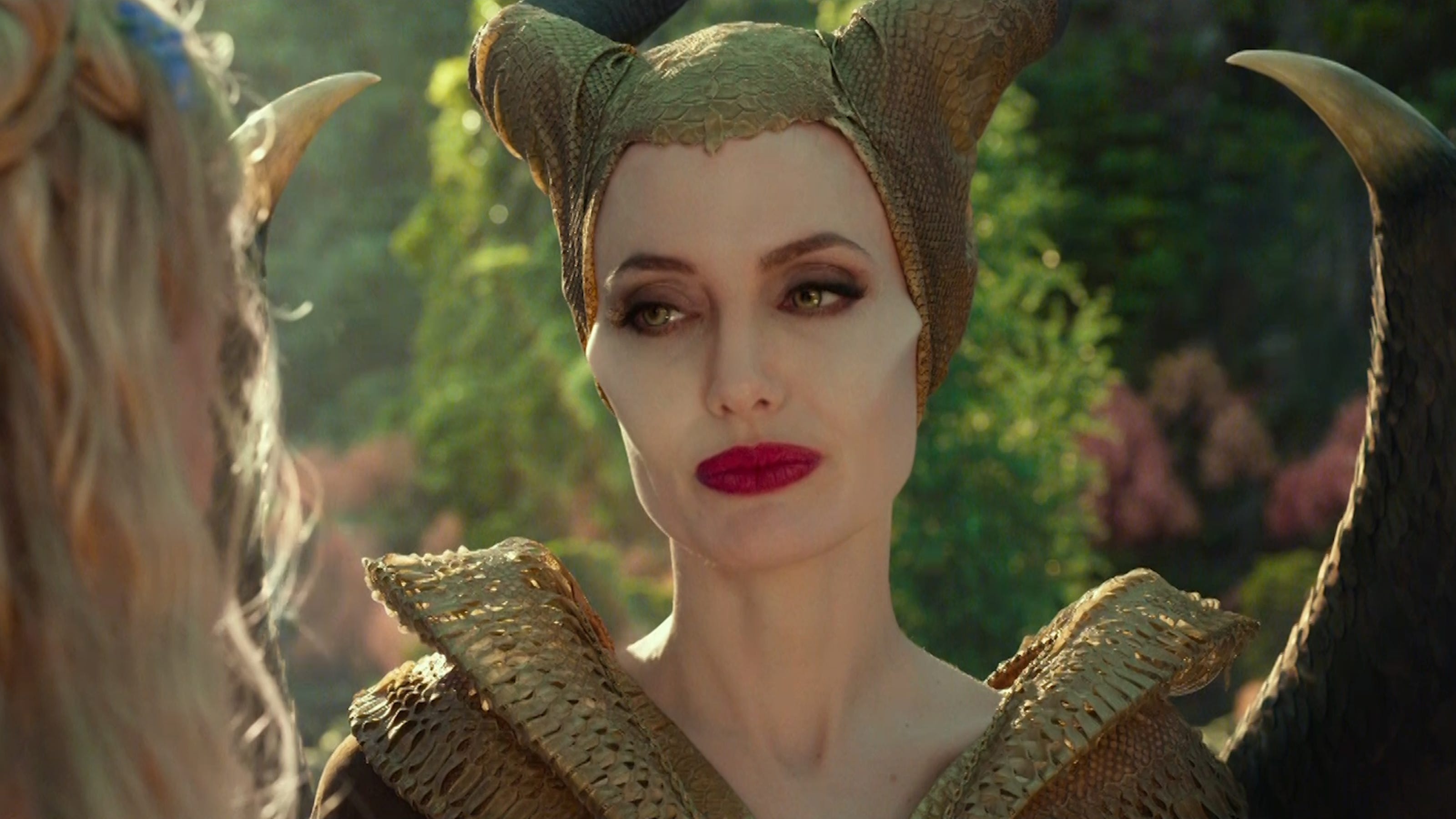 See Disney's first full trailer for 'Maleficent: Mistress ...