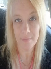 Carrie Armstrong of Hendersonville, Tennessee, finally gave up on endless repairs and traded her defective 2015 Ford Focus for a Honda in December 2019, starting a whole new car loan.