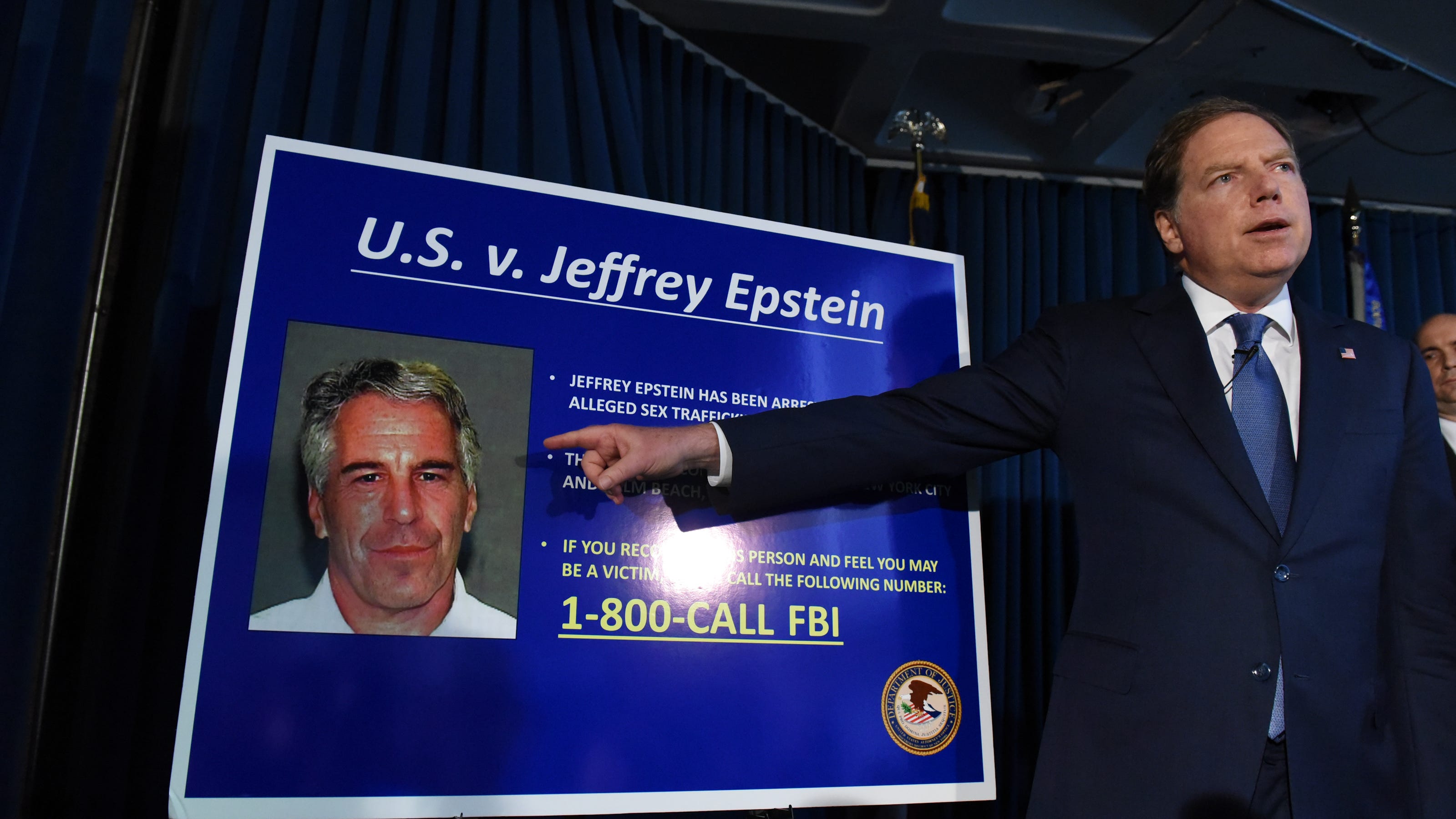 Jeffrey Epstein S Death Leaves Open Questions About Ghislaine Maxwell