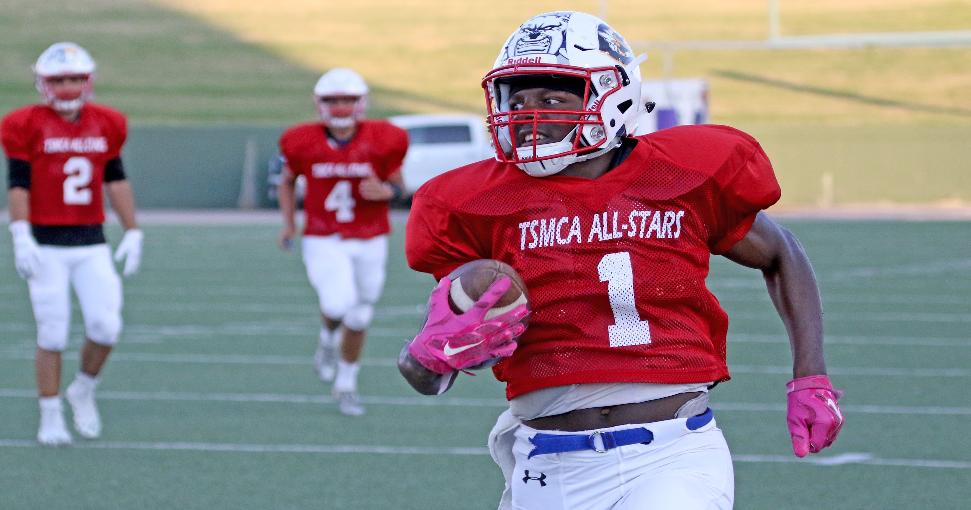 Texas Six Man Coaches All Star Game Milford S Smith Leads East