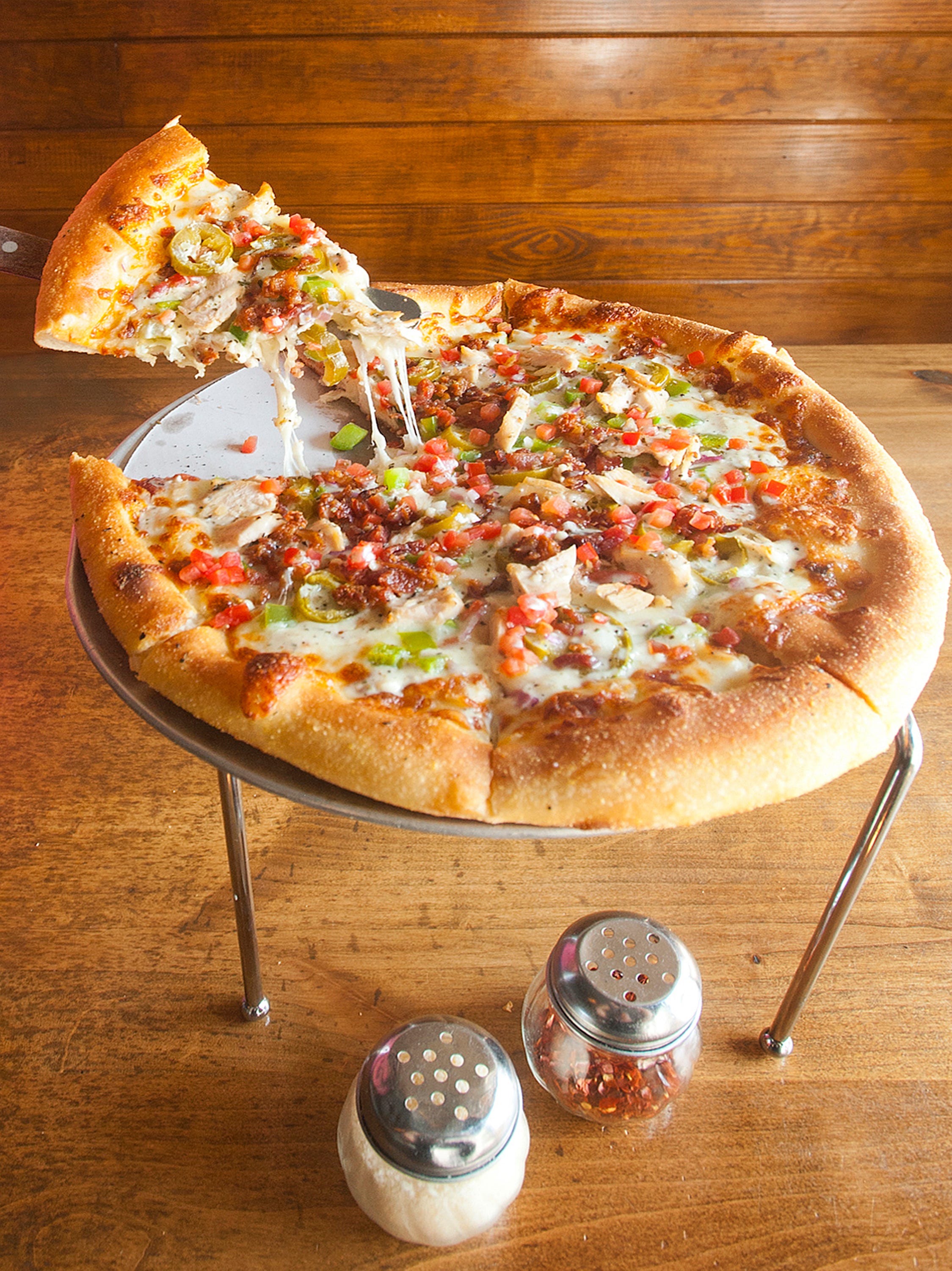 Louisville pizza Parlour Jeffersonville opens Crescent Hill location