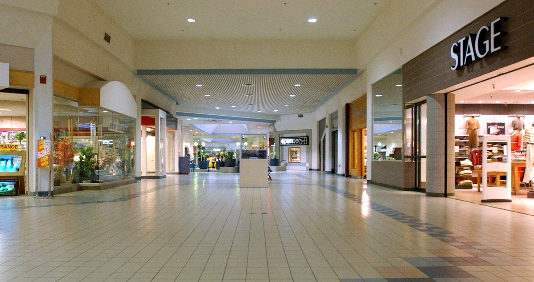 finish line st vincent mall