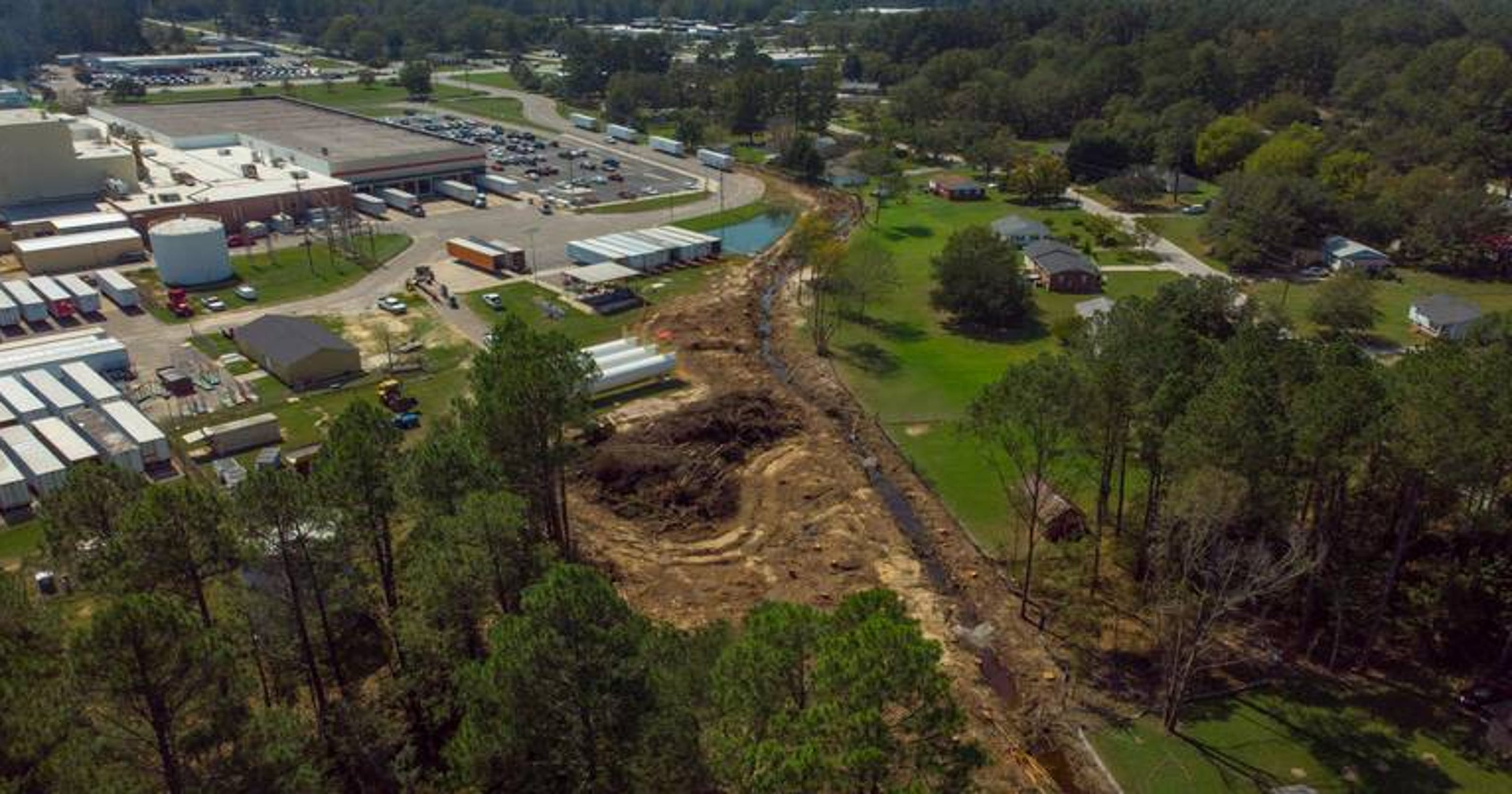 Lawsuit Pollution sickened neighbors in hurricanebattered Cheraw SC