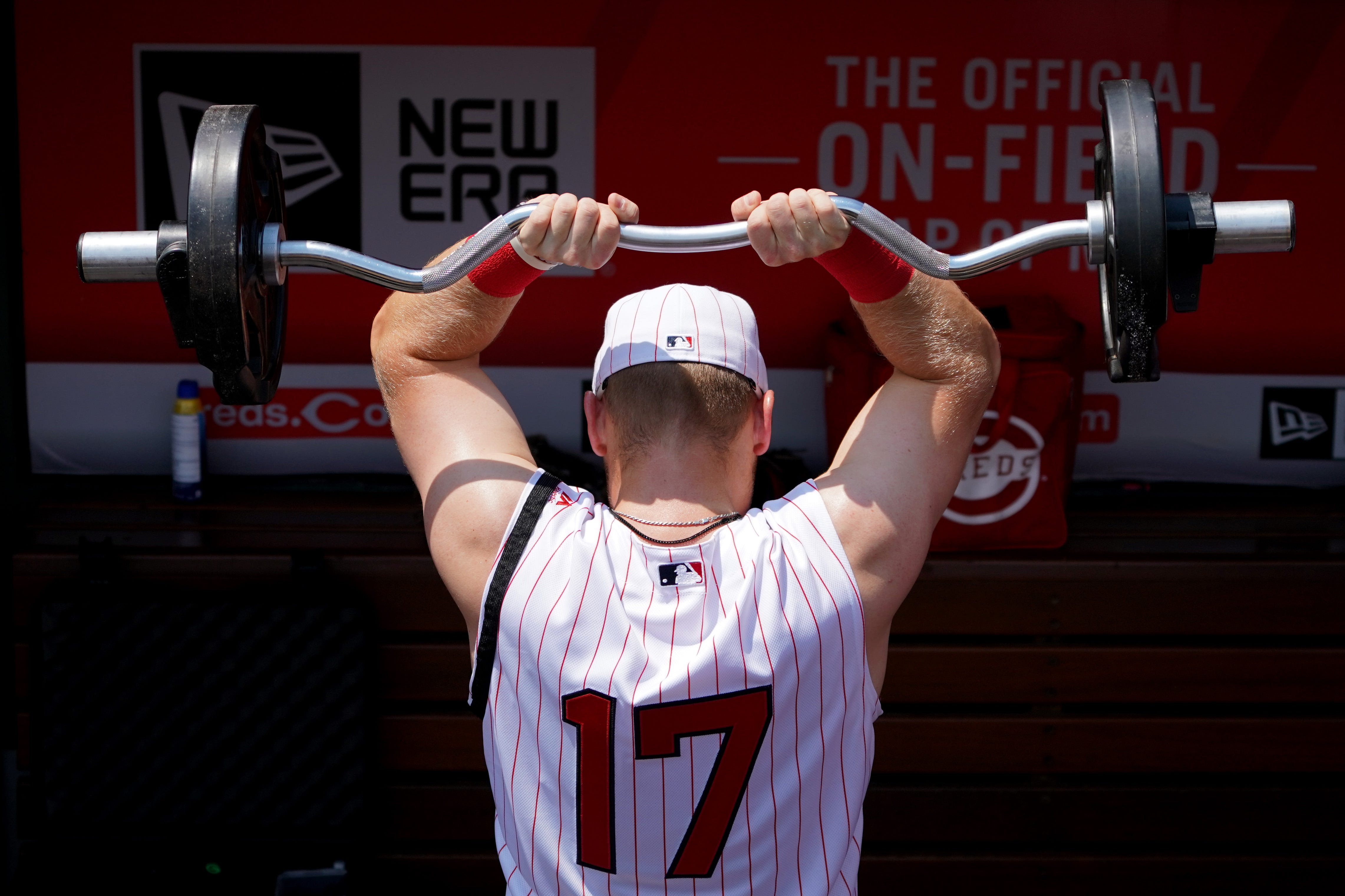 reds sleeveless jersey