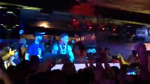 Dj Pauly D And Jersey Shore Castmates Rock The Headliner In Neptune