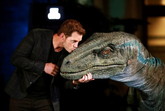jurassic world ride t rex