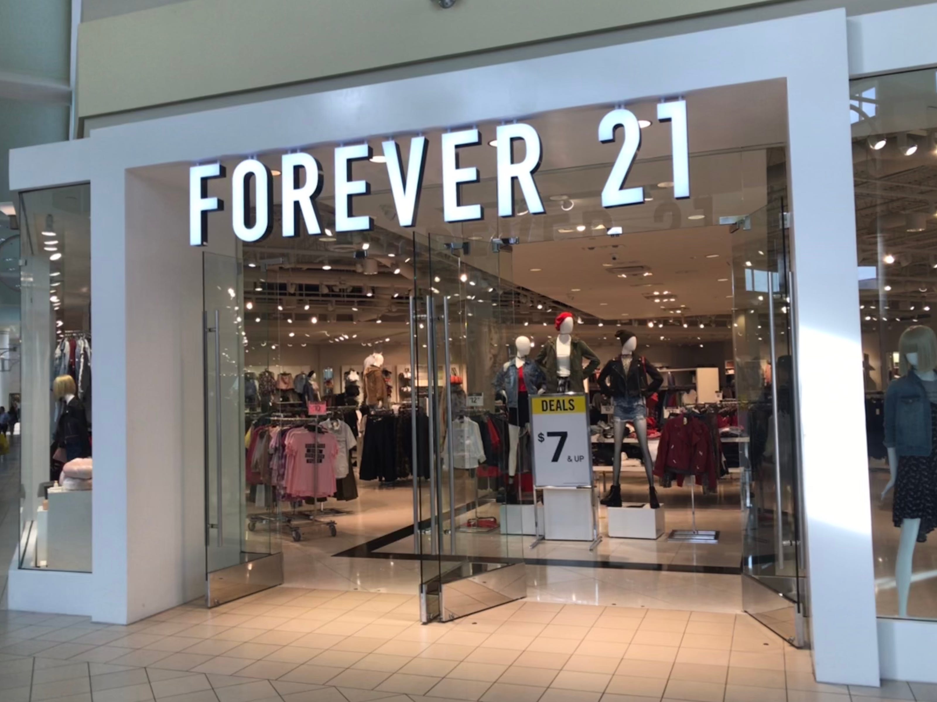 Forever 21 bankruptcy 111 stores are scheduled to close