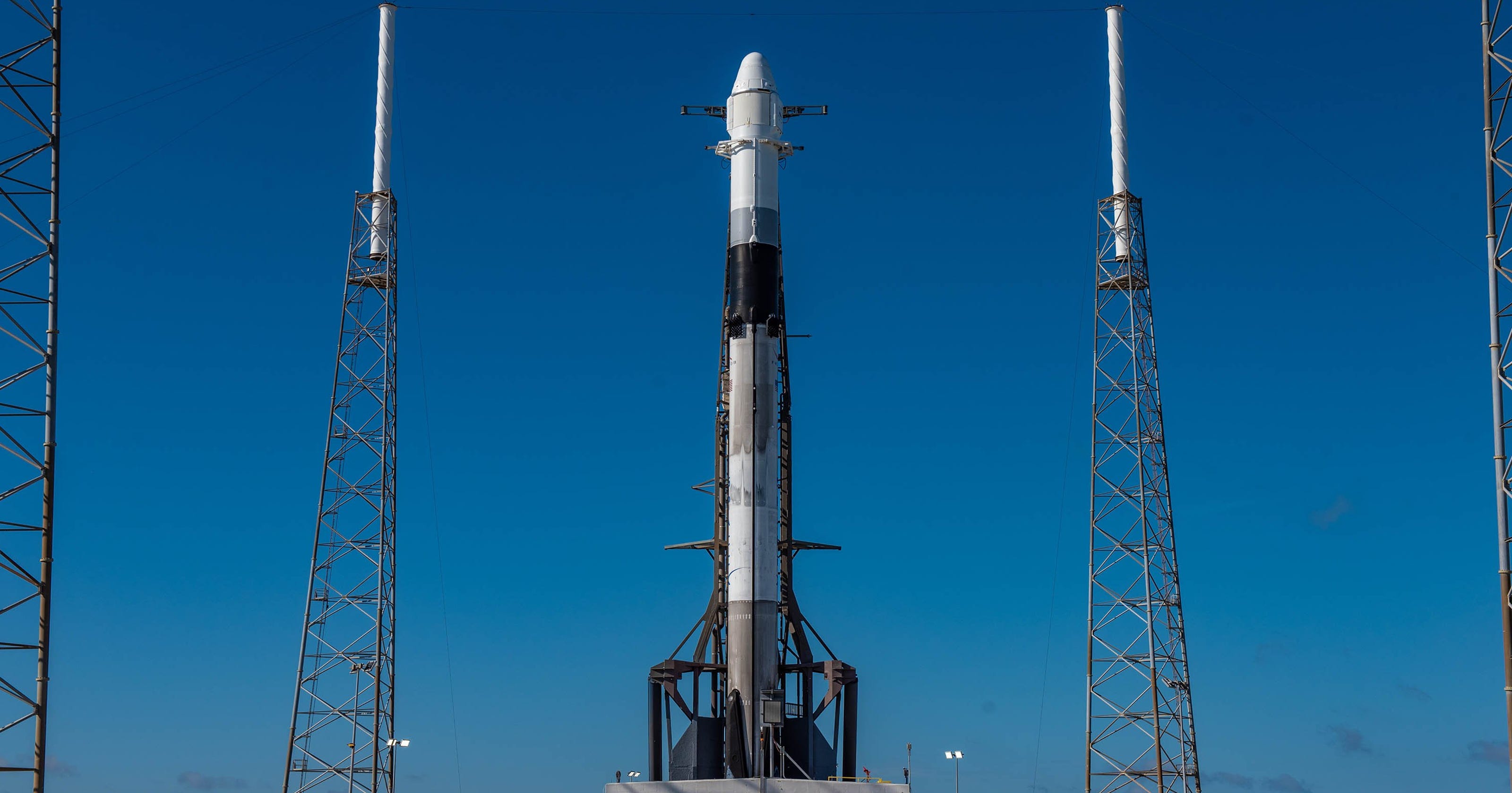 How to watch SpaceX Dragon launch from Cape Canaveral and booster landing2987 x 1680