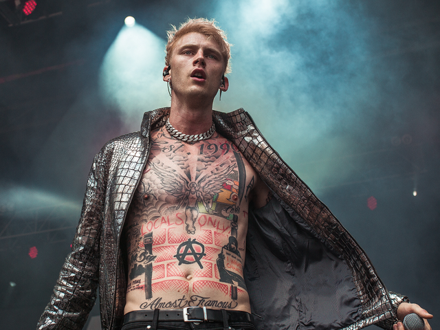Young Thug Machine Gun Kelly Tour To Stop At Detroit S Fox Theatre