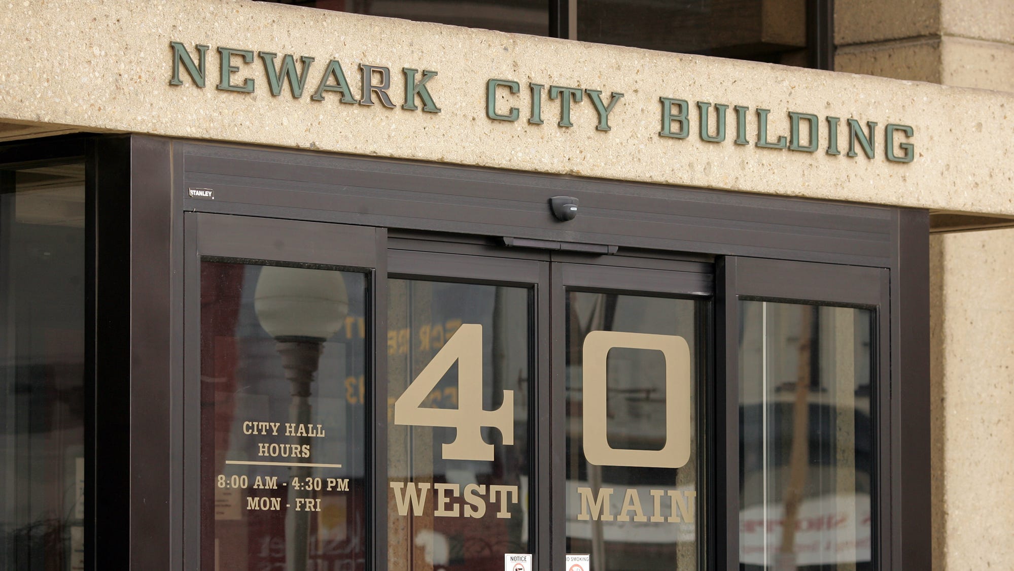 Municipal Court Clerk Phelps takes city to court over salaries for her Municipal Court Clerk Phelps takes city to court over salaries for her