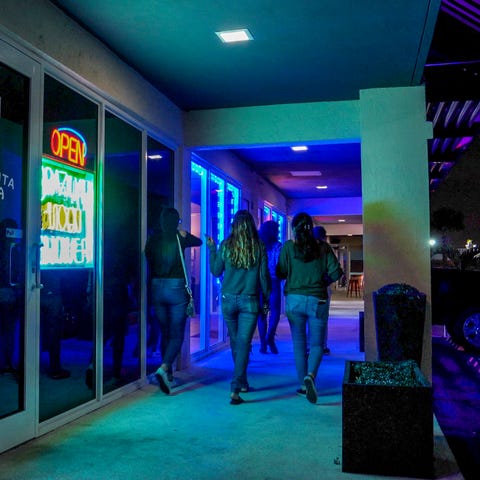 Bonita Spa in Hollywood advertises a ÒBrazilian...