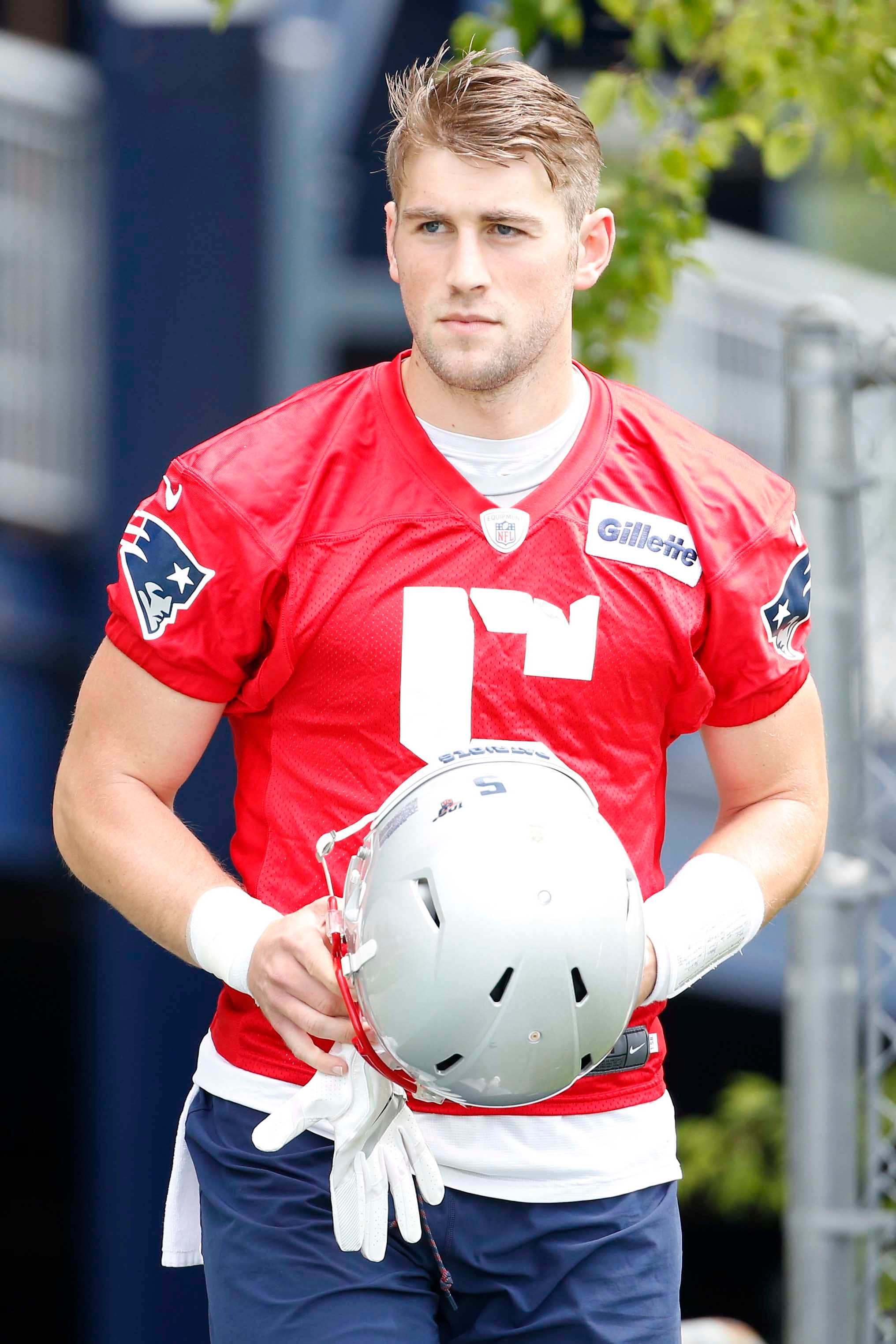 Next Julian Edelman? Patriots shift quarterback Danny Etling to wide receiver at training camp