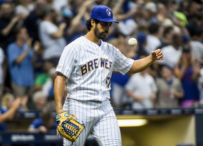 Brewers pitcher Gio Gonzalez shows his frustration after giving up a two-run homer in the sixth inning.
