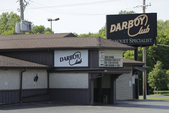 The Buzz Darboy Club And Vinny S In Medina Both For Sale The Buzz Darboy Club And Vinny S In Medina Both For Sale