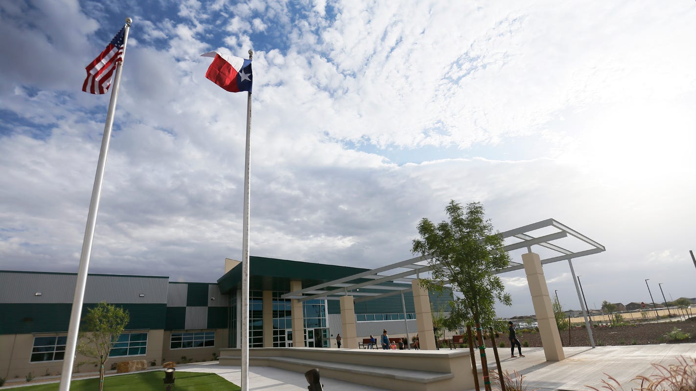 'We are not going to fall asleep at the wheel': Here's why Socorro ISD became open enrollment