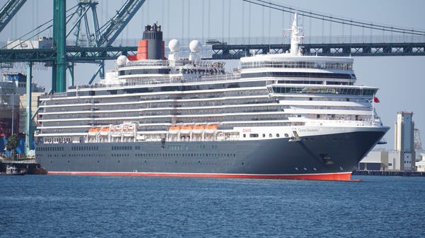 The Queen Elizabeth is a state-of-the-art, 2,081...