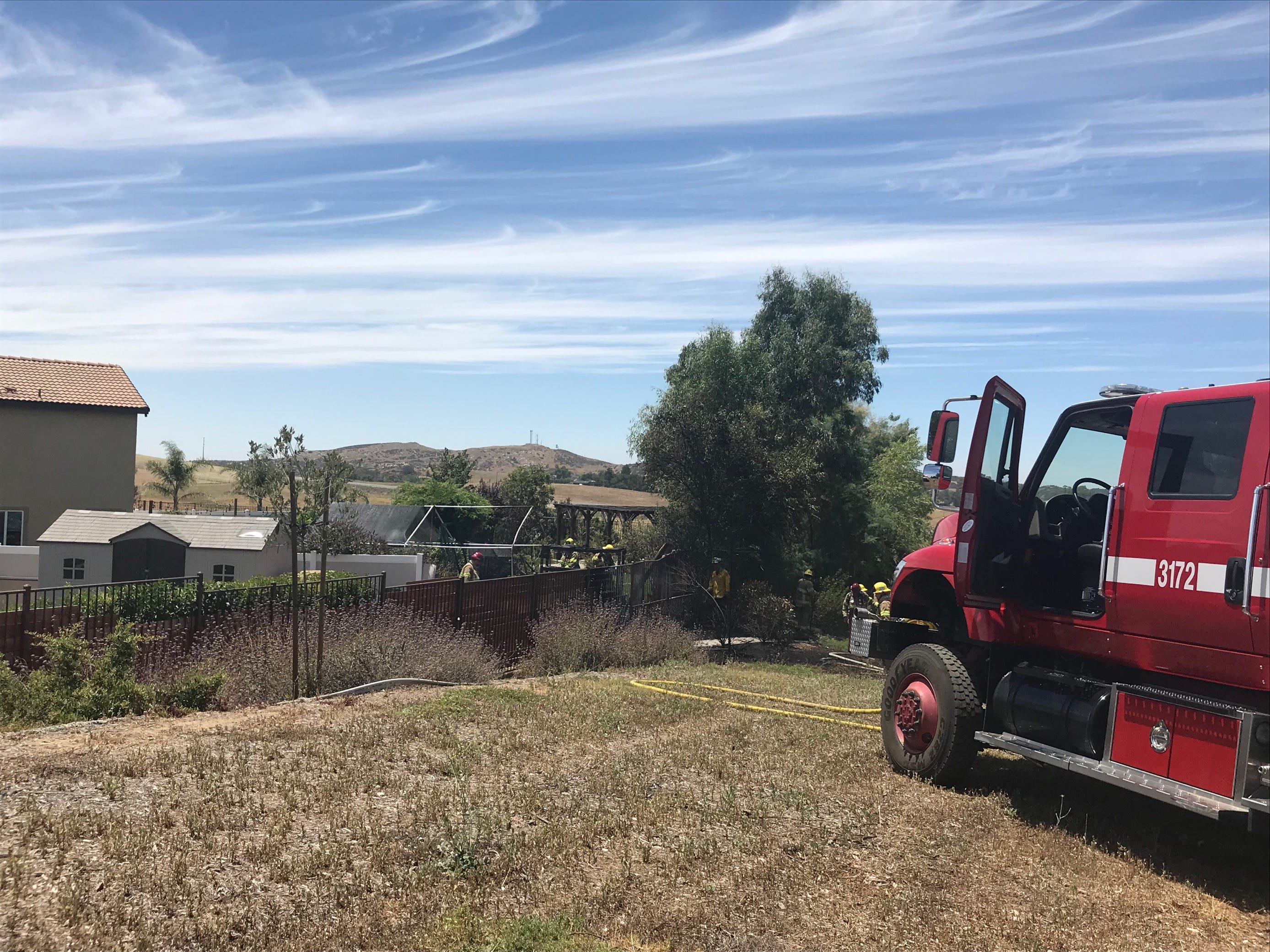 Small fire ignites in Beaumont neighborhood, but it is quickly put down