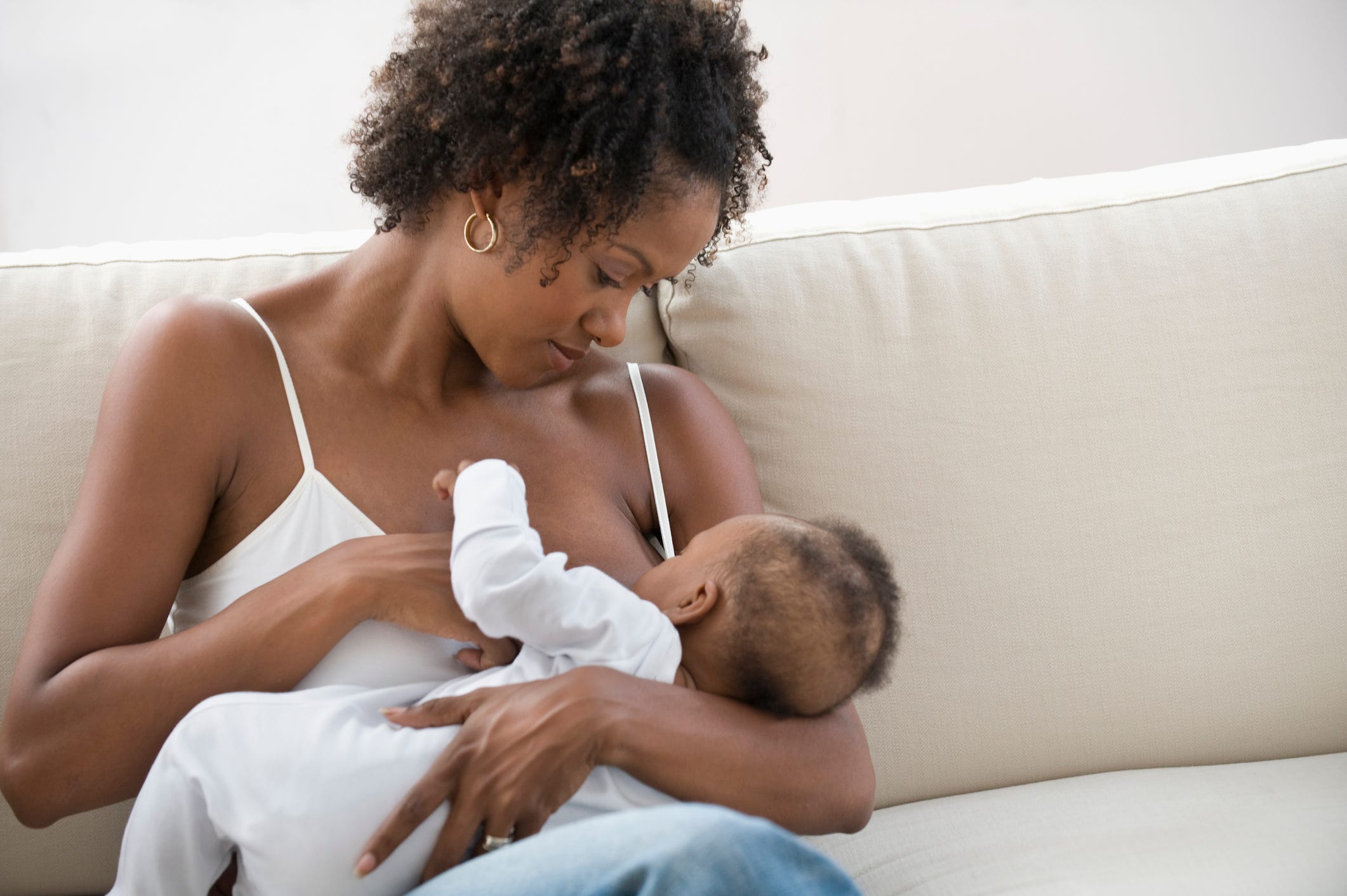 Breastfeeding in public explained, even though we shouldn't have to
