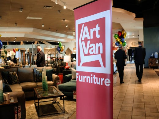 Art Van Furniture To Close Its Stores Begin Liquidation Sales