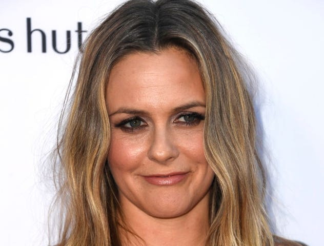 TOP famosas charco 28be1810-bec4-4047-8aa7-2dffdcad40a3-Alicia_Silverstone_1x