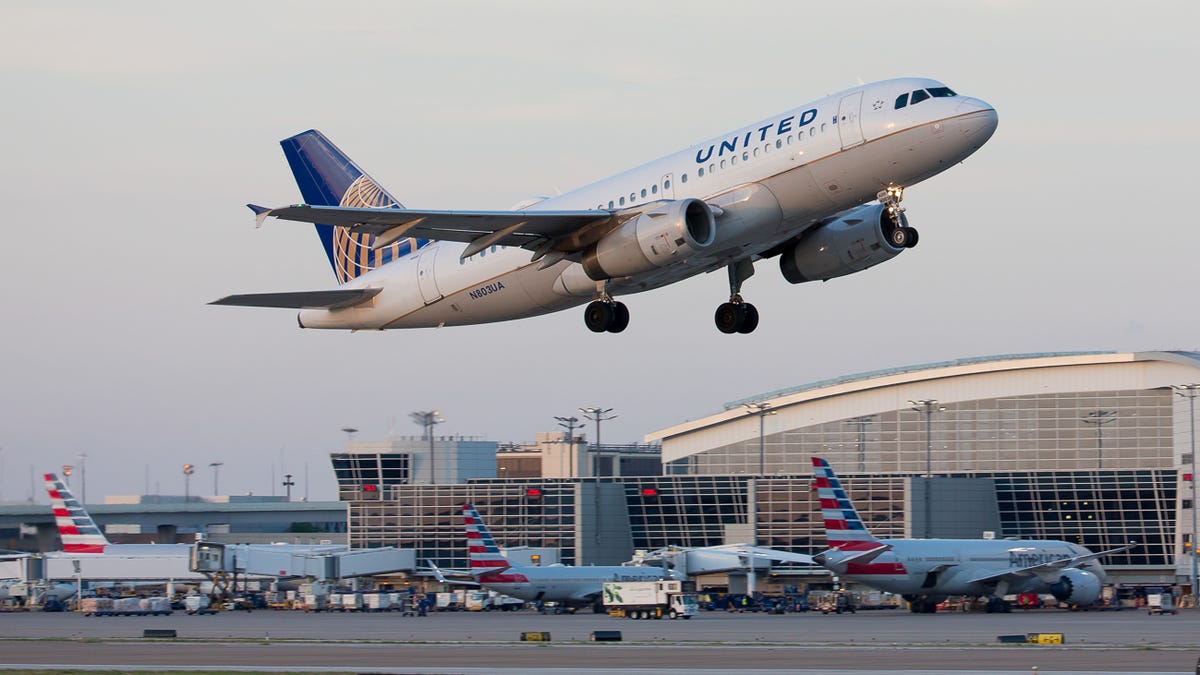 A United Airlines Airbus A319 breaks up the American Airlines monopoly on Dallas Ft. Worth International Airport in April, 2019.
