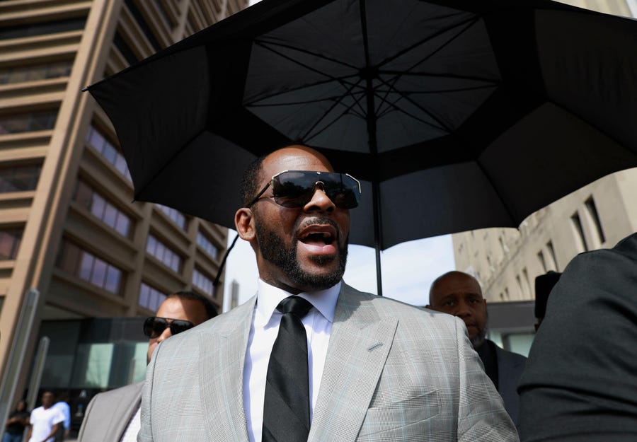 R. Kelly didn't make it to court.