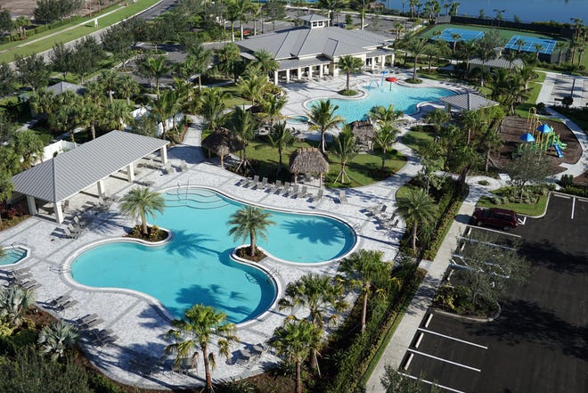 Orange Blossom Naples offers a diverse array of single-family and townhome floor plan choices priced from the $200’s, and a fully-amenitized resort style ambiance.