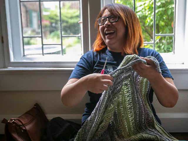 Indy Drunken Knitwits This Indianapolis Group Visits Bars To Knit