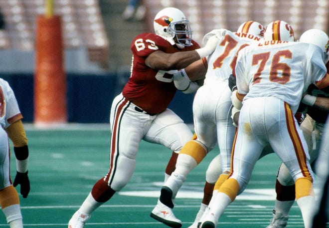 Green Bay Packers Former Tackle Tootie Robbins Dies At 62
