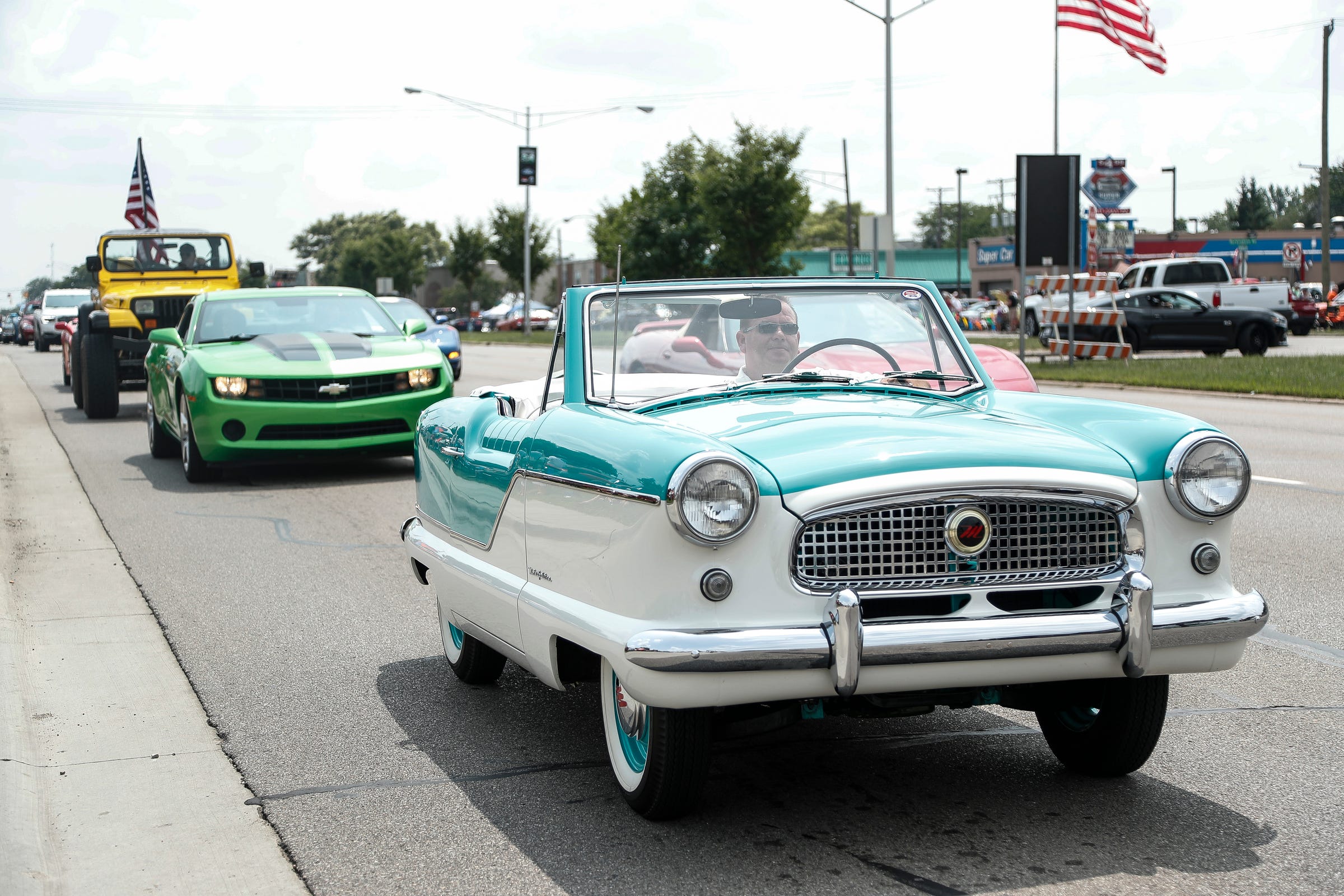 Dream Cruise, Michigan Comic Convention lead weekend lineup
