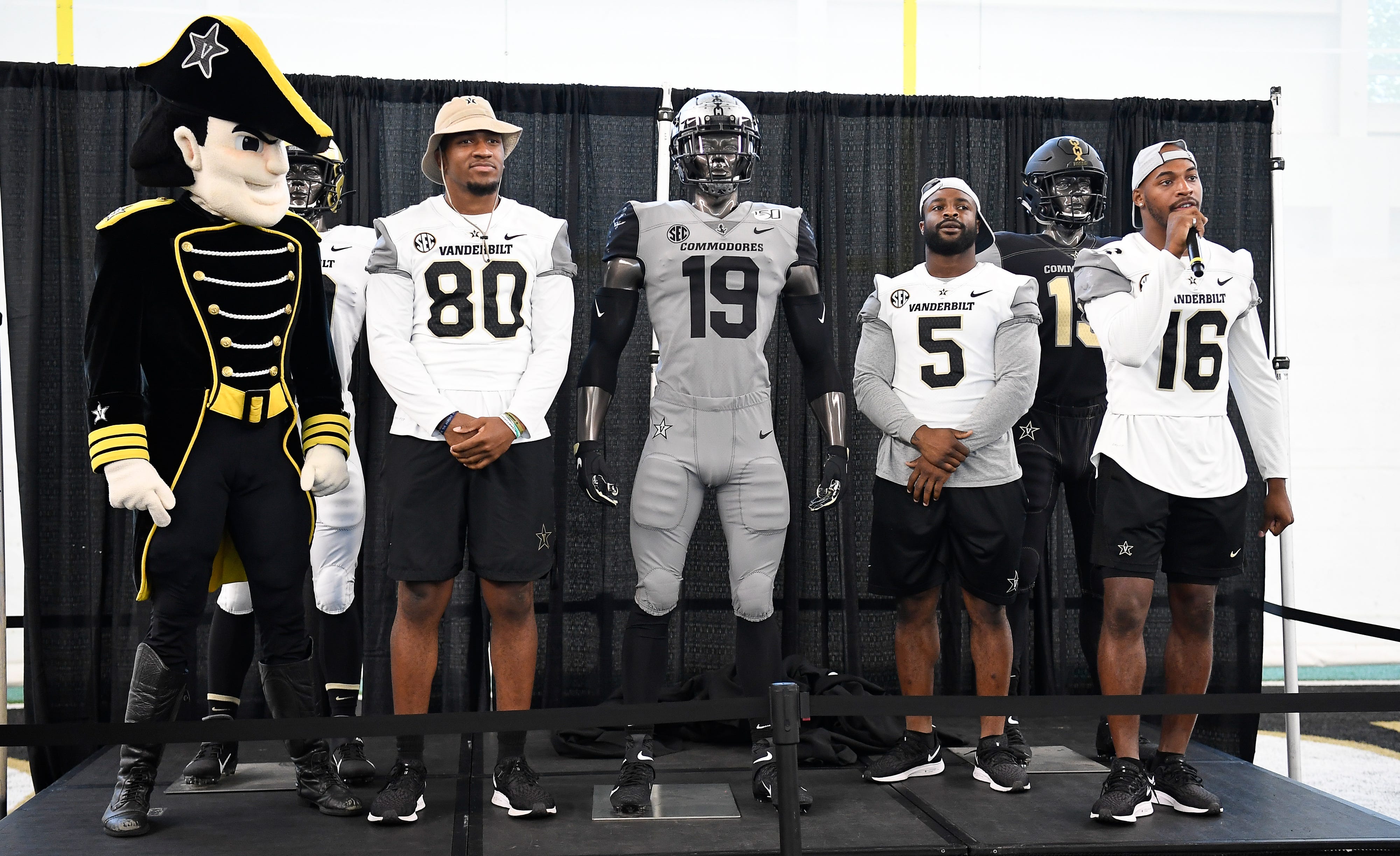 vanderbilt football uniforms