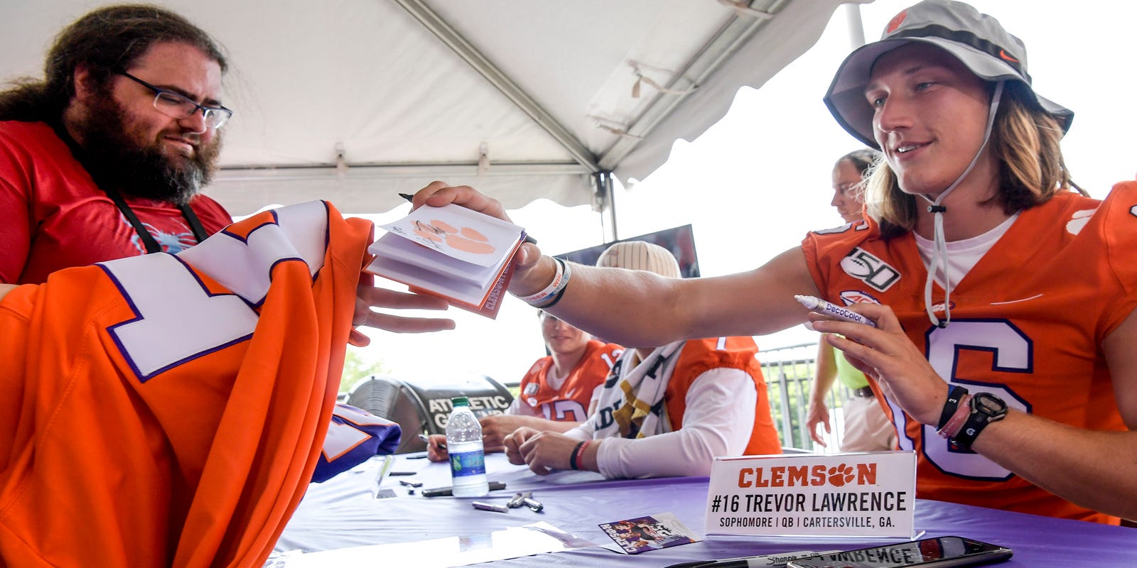 Fan Day A Celebration Of All Things Clemson Football Before