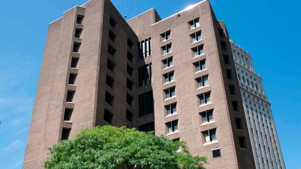 The Metropolitan Correctional Center where...