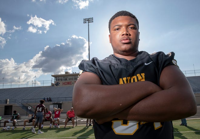 A U.S. Army All-American and one of the top offensive line prospects in the country, Fisher was a  three-year starter and part of Orioles’ teams that went 23-9 and won a sectional title.