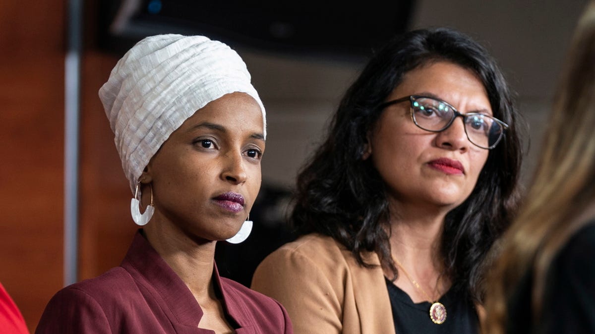 Democratic Representatives Ilhan Omar (L) and Rashida Tlaib speak about President Trump's Twitter attacks against them in the US Capitol in Washington, DC, USA, 15 July 2019 EPA-EFE/Jim Lo Scalzo