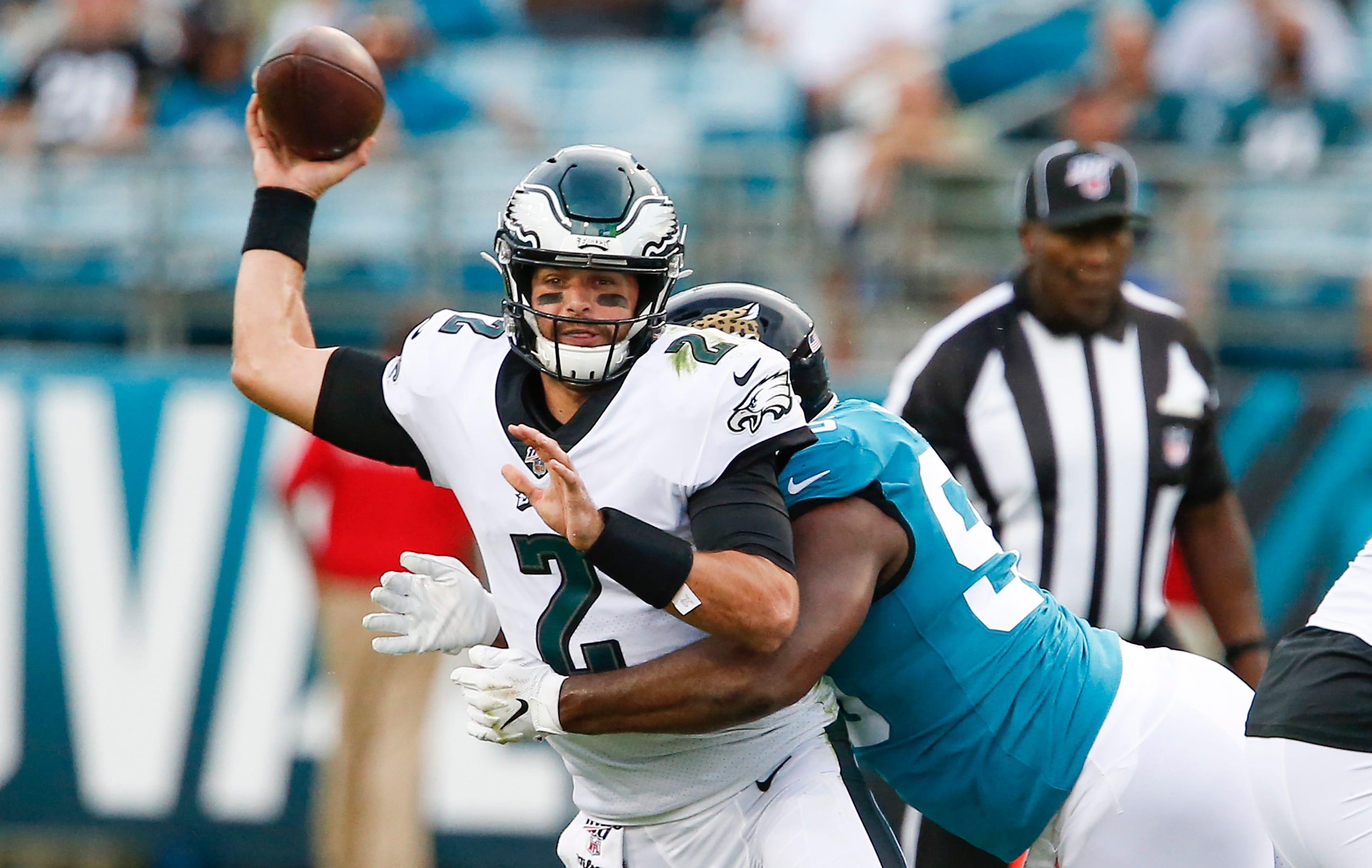 Eagles lose yet another quarterback, Cody Kessler, to injury as Carson Wentz sits out