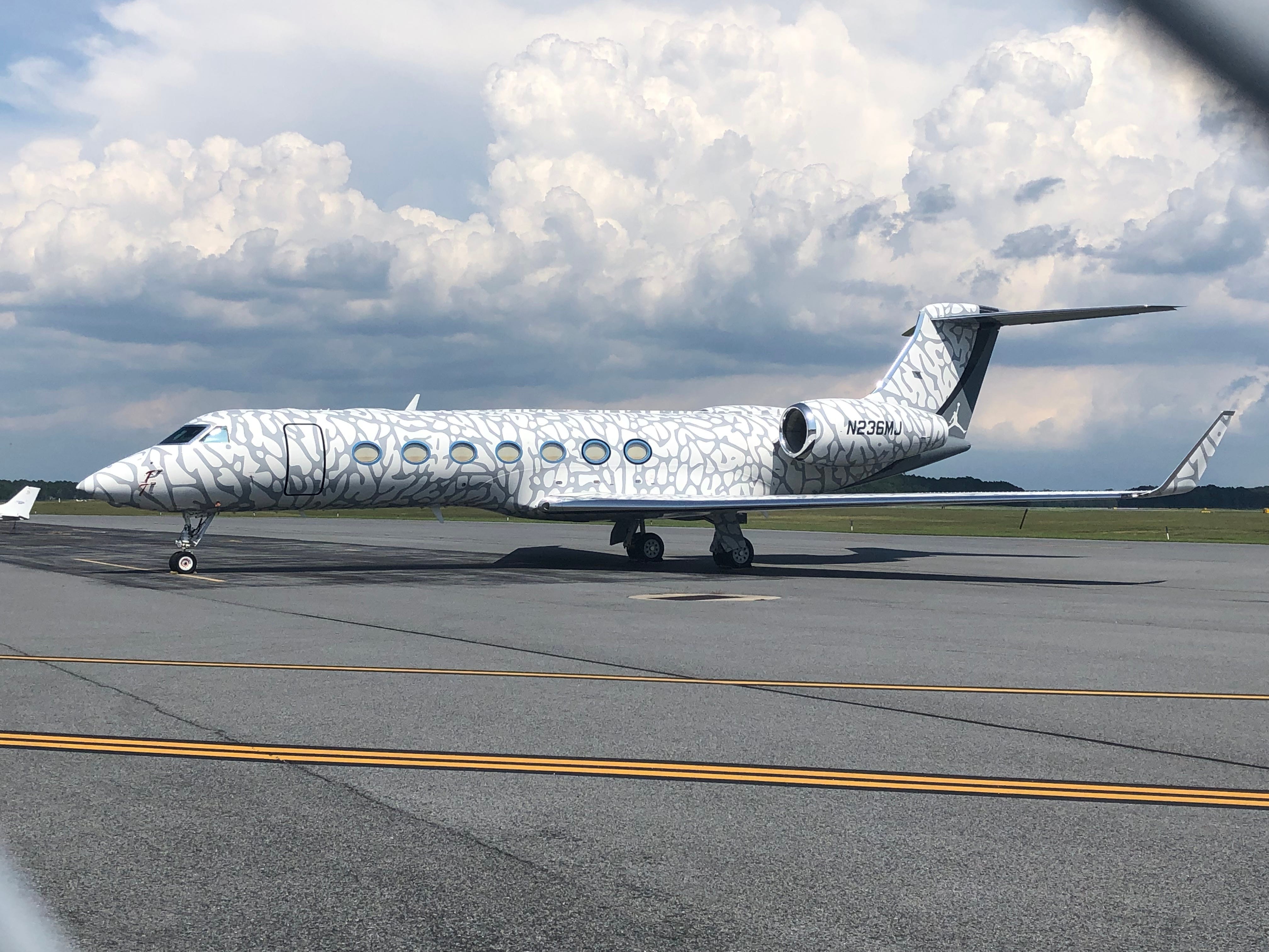 Michael Jordan's plane returns to Salisbury