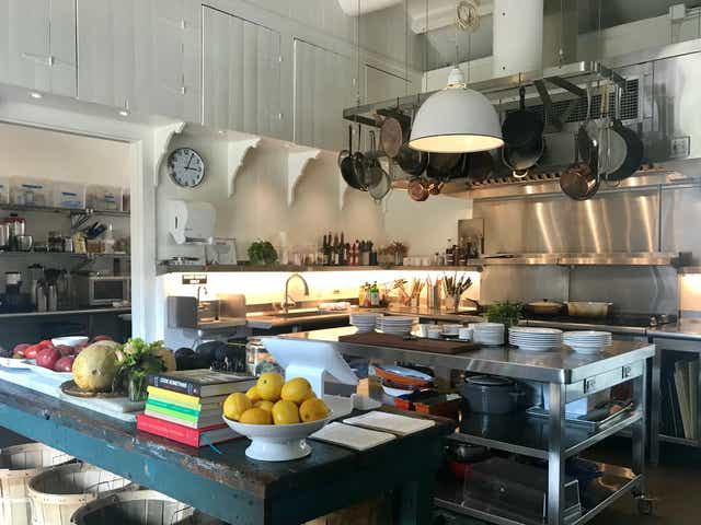 Nj Restaurants Canal House Station Opens In Milford