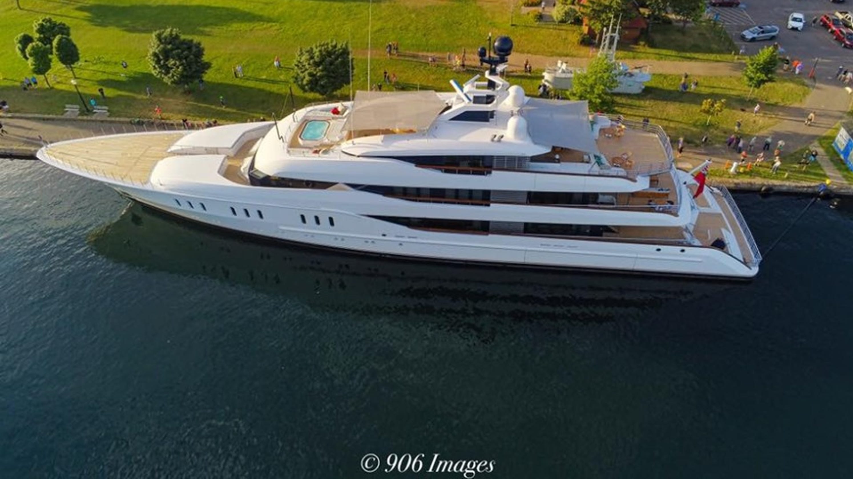 largest private yacht on great lakes