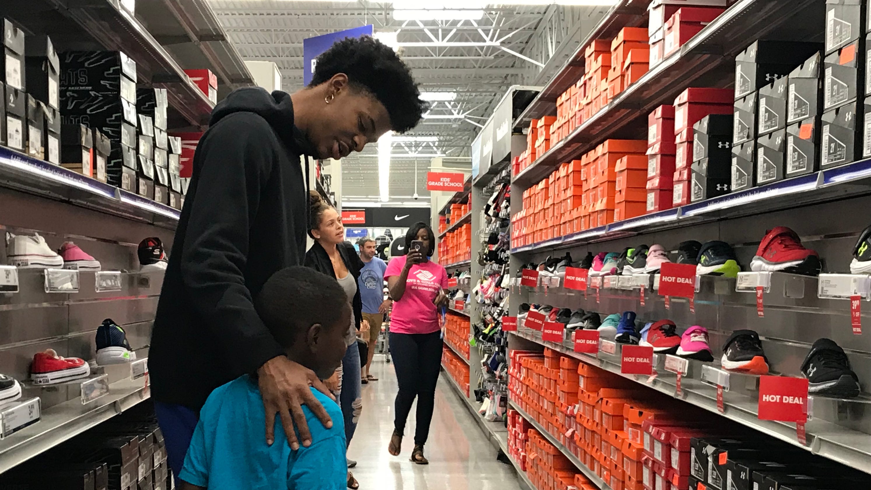 Why Grizzlies' Ja Morant shopped for Kyrie Irving, Kevin Durant shoes