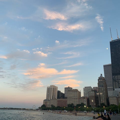 Sunset on Oak Street Beach in Chicago