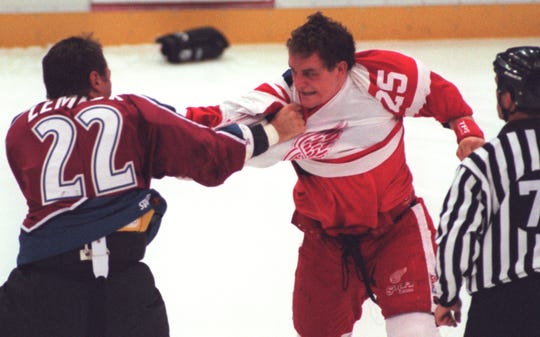 As he joins the pot business, memorable moments from Red Wing Darren McCarty's career