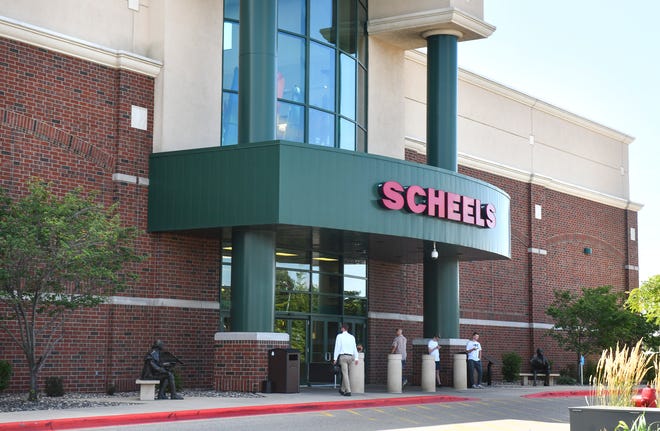 Coronavirus Sioux Falls Scheels Employee Tests Positive For Covid 19 Coronavirus Sioux Falls Scheels Employee Tests Positive For Covid 19