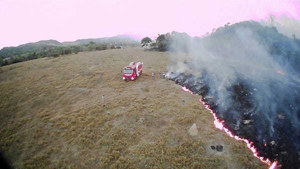 Brush fires burn in Guaranta do Norte municipality