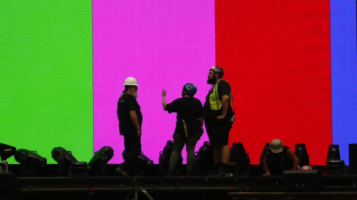 Sneak peek of Rolling Stones No Filter Tour stage in Glendale, Ariz.