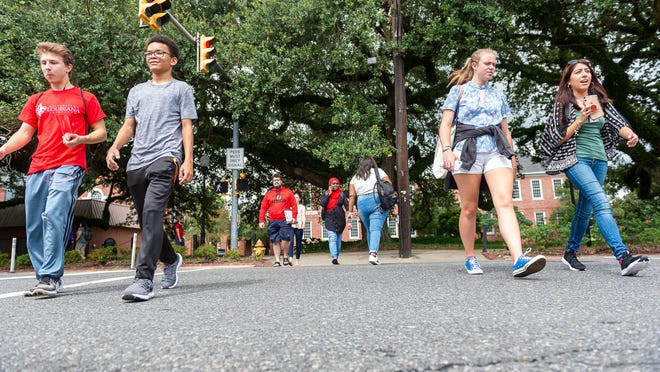 Students return to campus at The University of Louisiana for the first day of Fall Semester. Monday, Aug. 26, 2019.