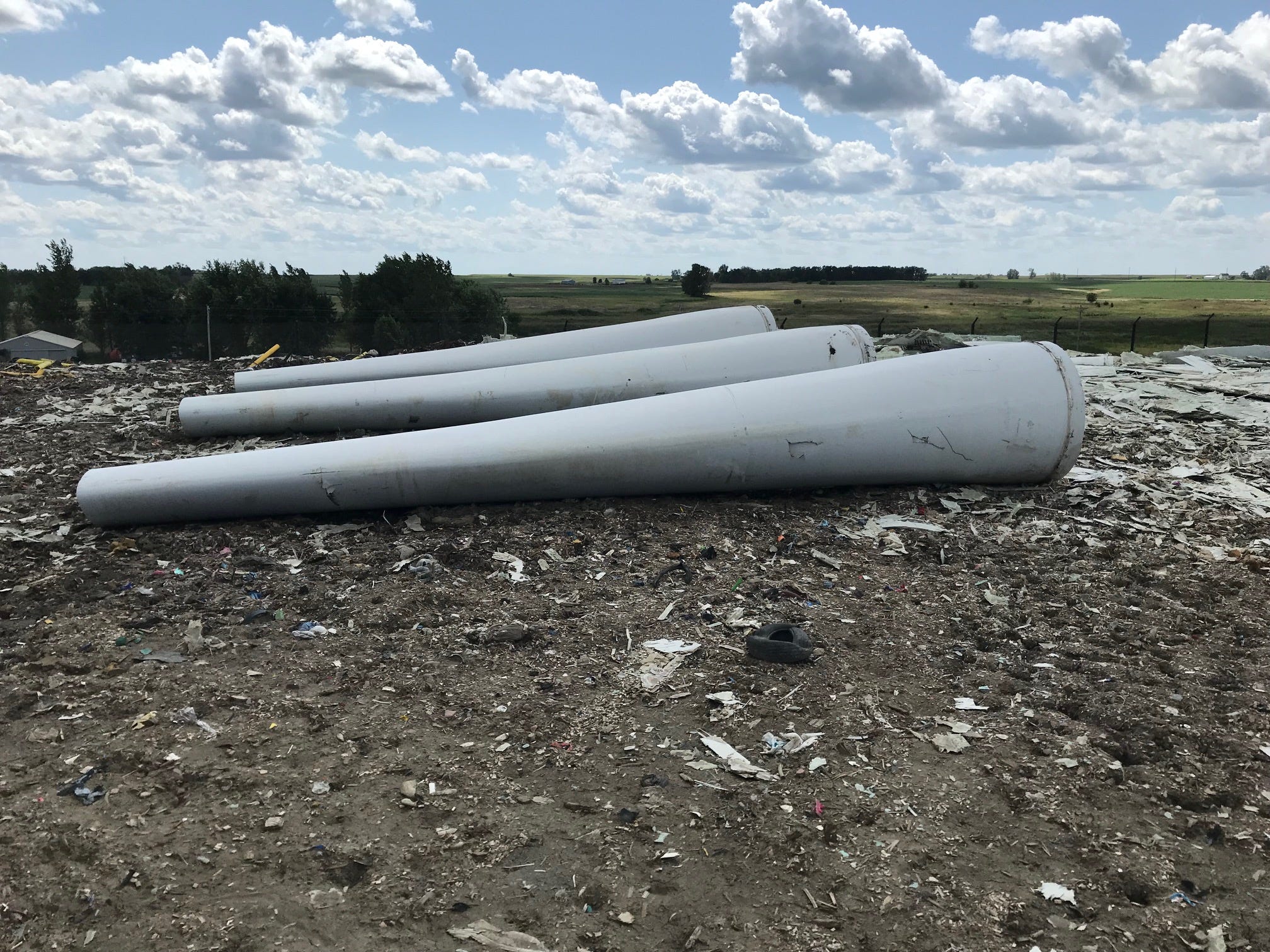 Sioux Falls landfill tightens rules after Iowa dumps dozens of wind