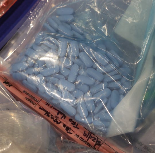 List 97+ Pictures what is the biggest pill in the world Full HD, 2k, 4k List 97+ Pictures what is the biggest pill in the world Full HD, 2k, 4k